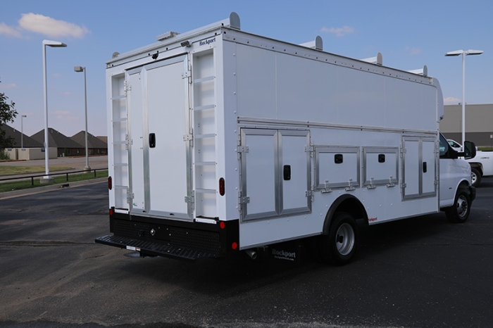 2023 Chevrolet Express 3500 DRW 16' Rockport Workport - Image 6