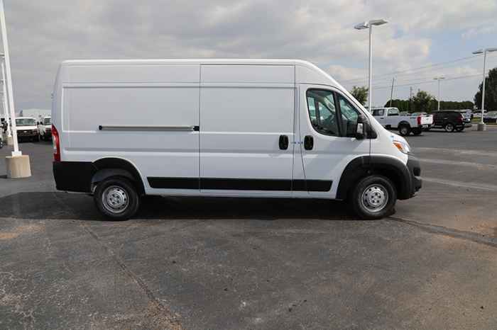 2023 Ram ProMaster 2500 159" WB High Roof - Image 8