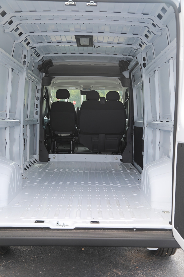 2023 Ram ProMaster 2500 159" WB High Roof - Image 30