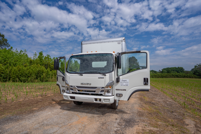 2024 Isuzu NPR HD Reg Cab with 16' Duraplate box and liftgate - Image 5