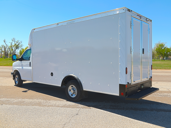 2022 Chevy 3500 SRW 138" WB 9.9 GVWR Rockport 12' CargoPort - Image 9